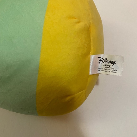 Winnie the Pooh Easter Squishmallows - Picture 5 of 5